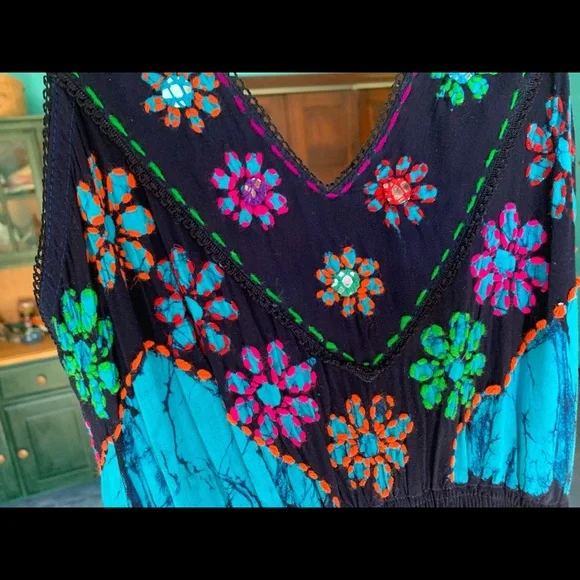 Summer dress never worn Brand new - Picture 4 of 10